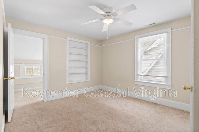 Building Photo - 2828 Tidewater Dr