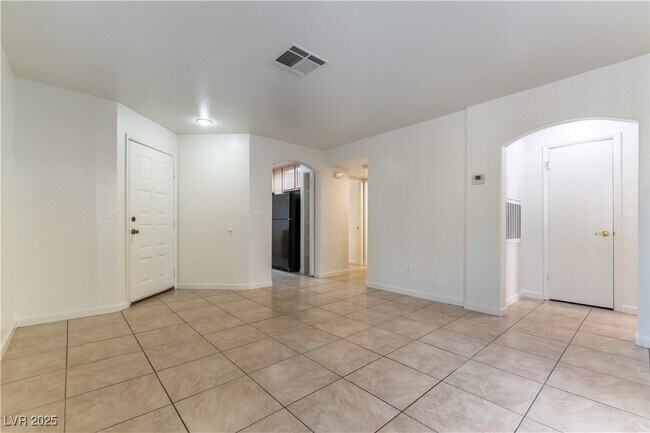 Building Photo - 1570 Jamielinn Ln