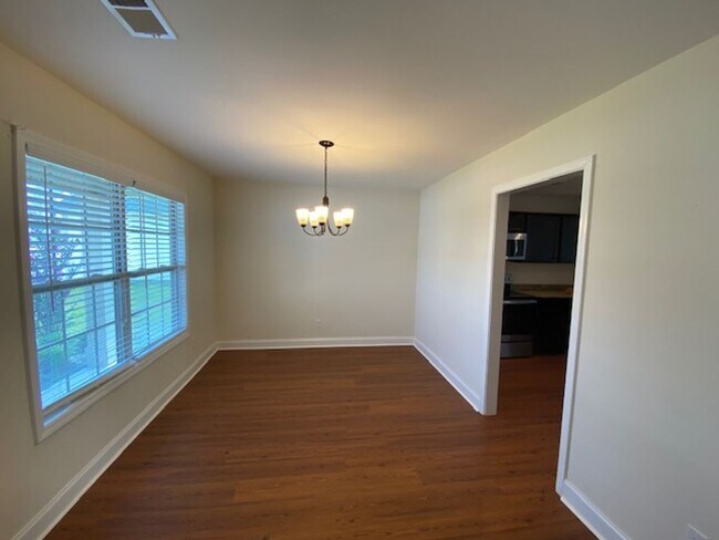 Building Photo - 619 Kaymin Hill Ct