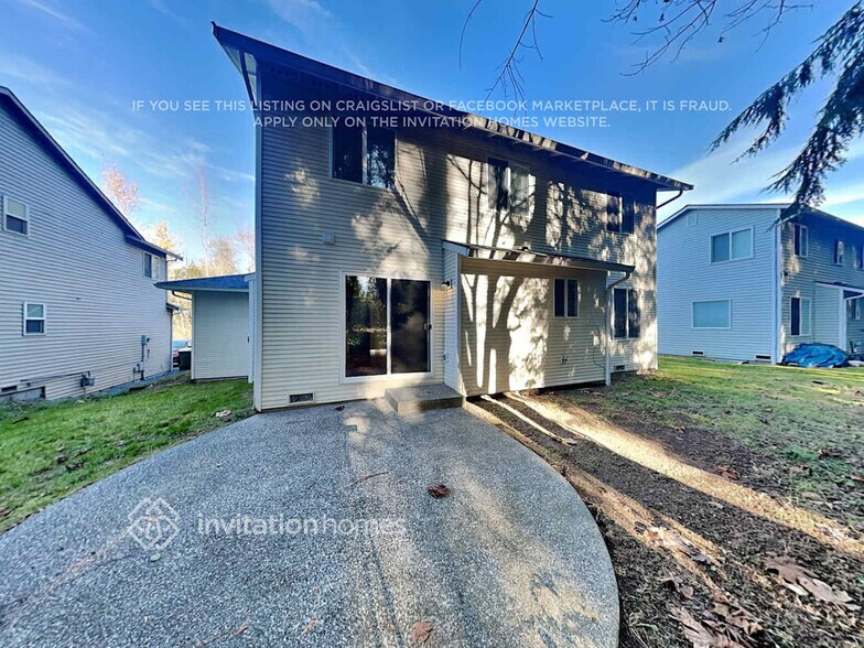 Building Photo - 7420 46th Pl NE