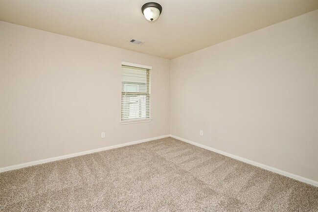 Building Photo - 18707 Majestic Vista Ln