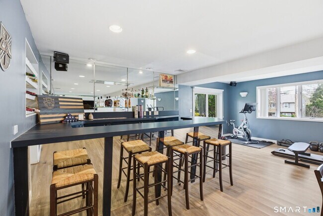 Building Photo - 53 Dagmar Rd
