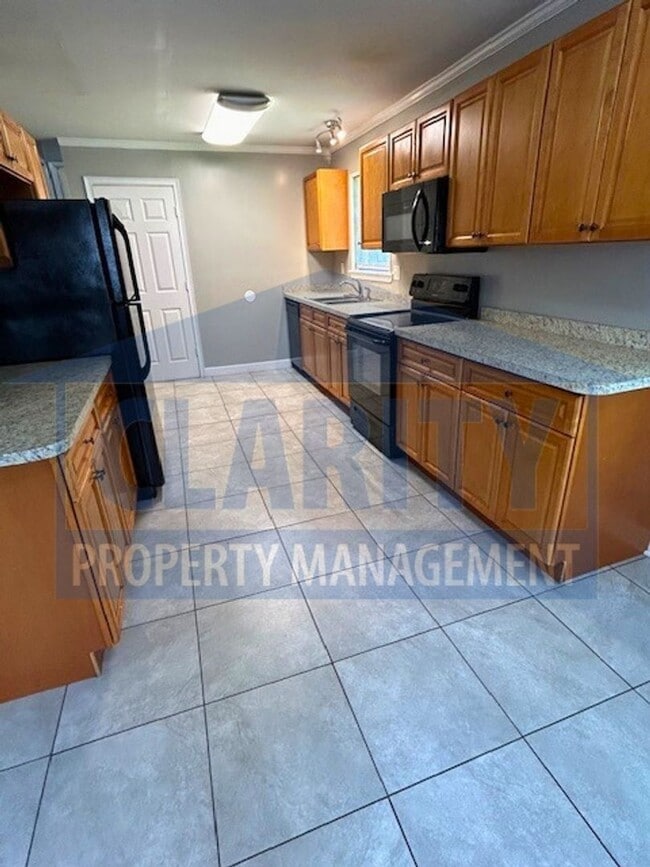 Building Photo - ***Coming soon!!***