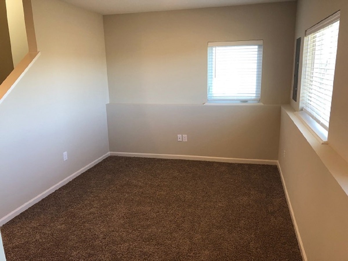 Building Photo - 8773 Granite Ln