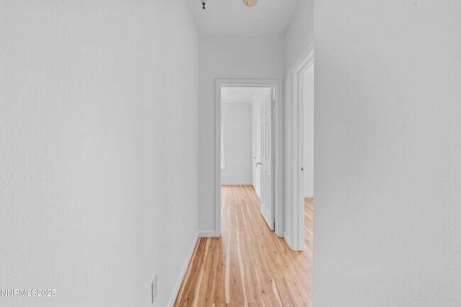 Building Photo - 200 Talus Way
