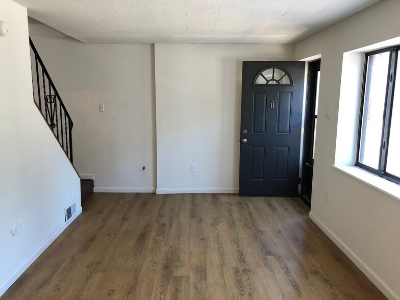Building Photo - 90 Vilsack St