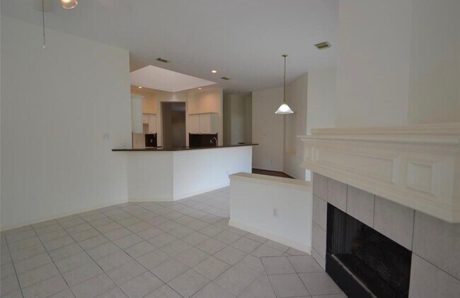 Building Photo - 1219 Cambrian Park Ct