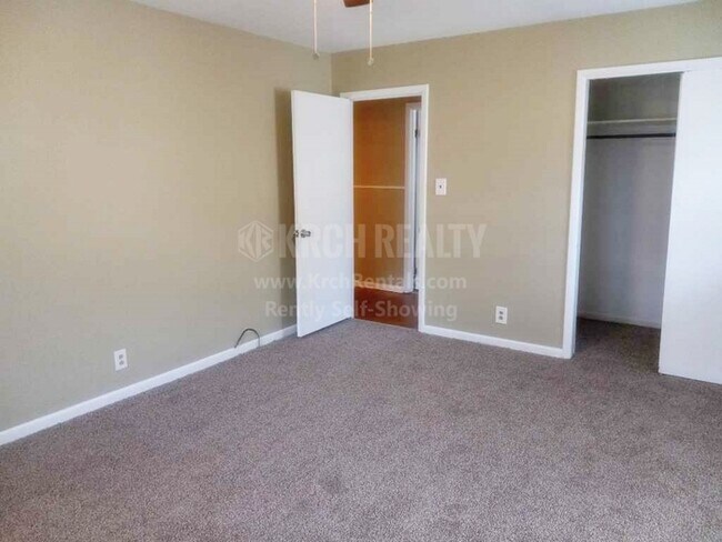 Building Photo - Lovely 3 bedroom, 2 bathroom home!