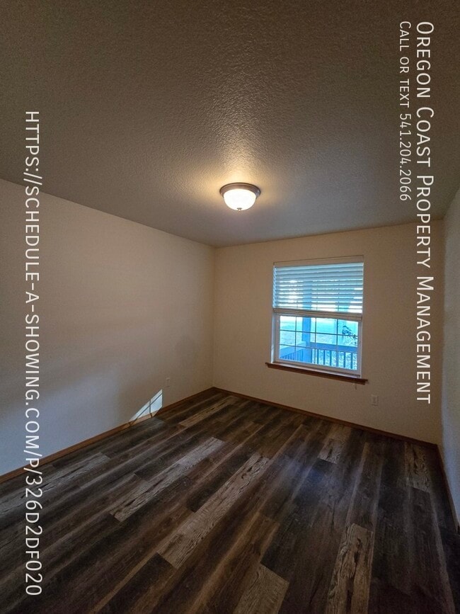 Building Photo - 135 S Quadrant St