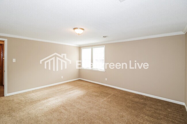 Building Photo - 3465 E Rolling Woods Dr