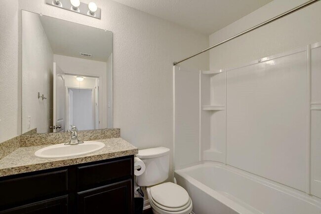 Building Photo - 1444 Breanna Ln