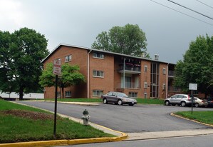 Building Photo - Ferris Manor