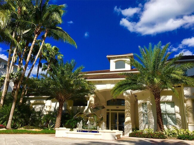 Primary Photo - 3255 NE 184th St