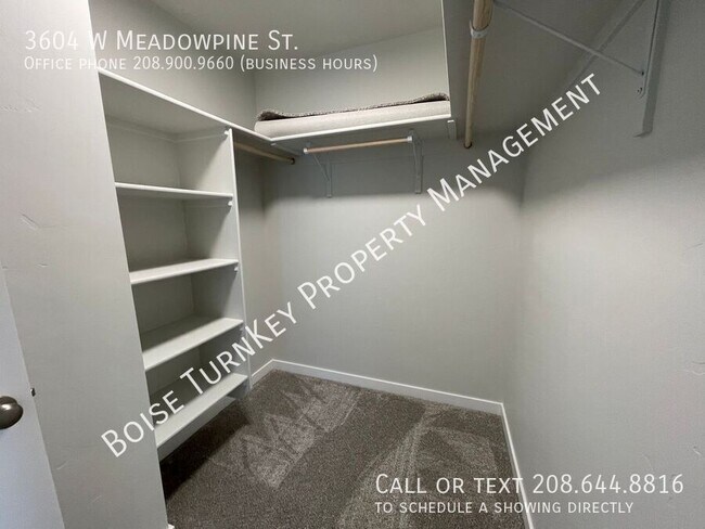 Building Photo - 3604 W Meadowpine St
