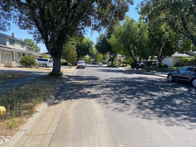 Right side of the street - 819 Midvale Ln