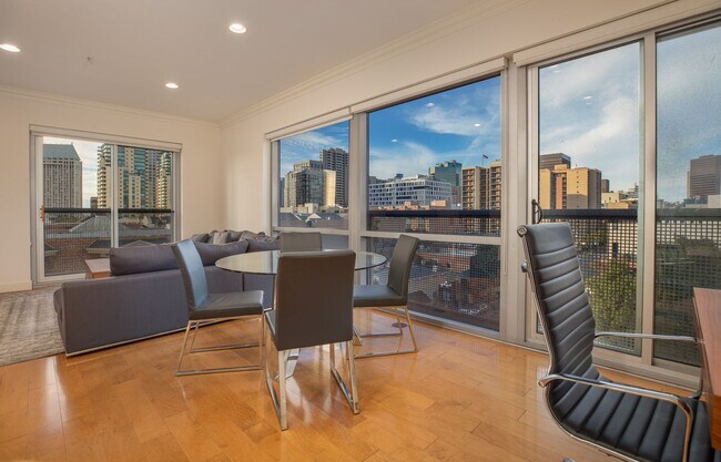 Building Photo - Stunning Corner Condo with City Views in the Heart of Gaslamp