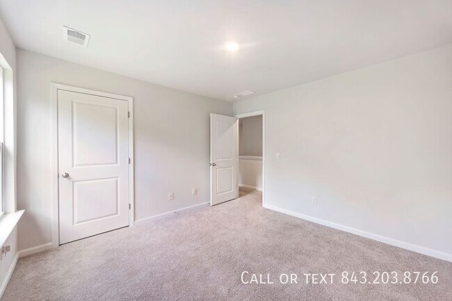 Building Photo - 148 Cherry Grv Dr