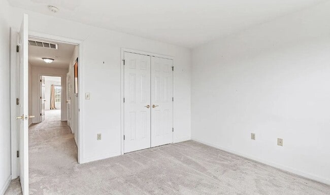 Building Photo - Beautiful 3 Bedroom, 2 Bath Condo in Reserves at Hershey Meadows!