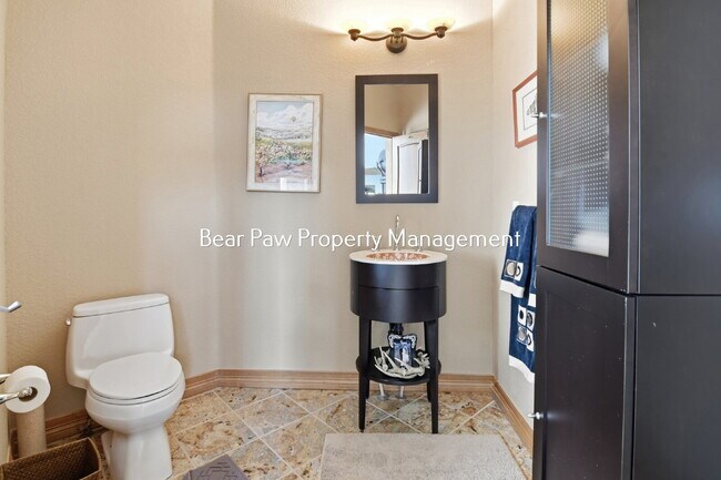 Building Photo - "Spacious 6-Bedroom Retreat with 7 Luxurious Bathrooms off Upper Bear Creek!"