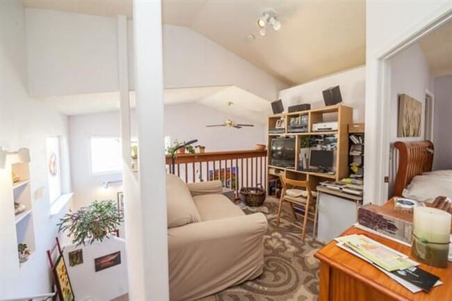 Building Photo - 2282 S Amy Ave