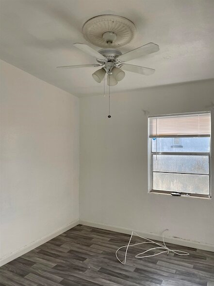 Building Photo - 6 Christopher St