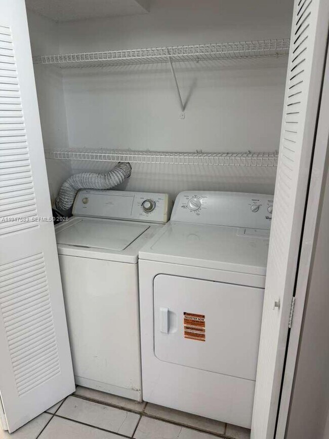 Building Photo - 8710 N Sherman Cir