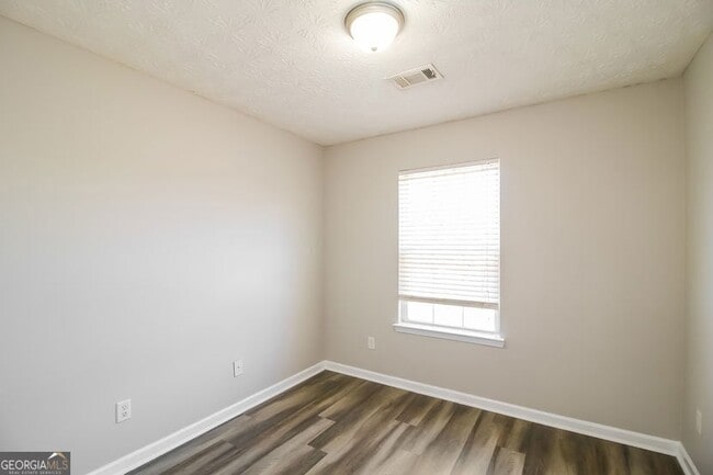 Building Photo - 945 Magnolia Gardens Walk