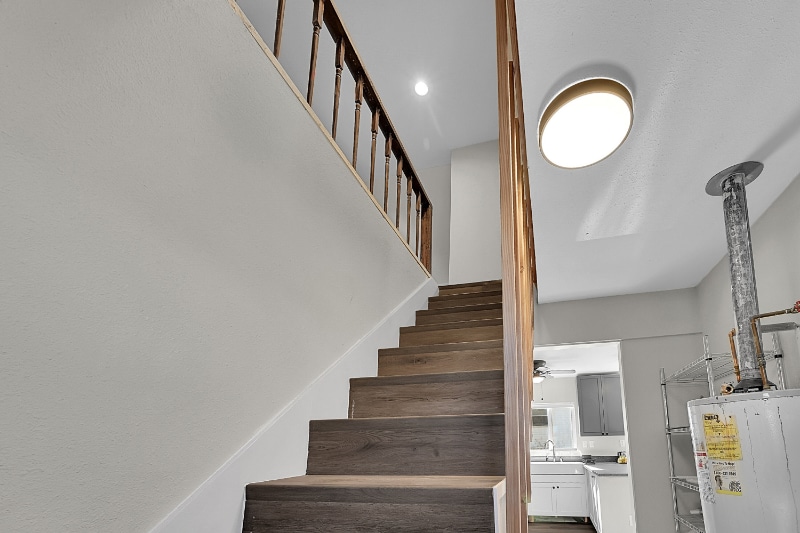 Building Photo - 660 Hickory St