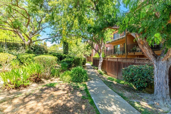 Building Photo - 25676 University Ct