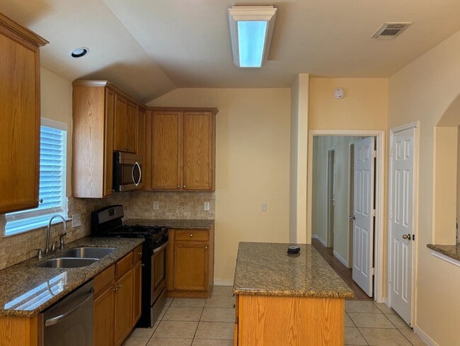 Building Photo - 19815 Owens Trace Ln