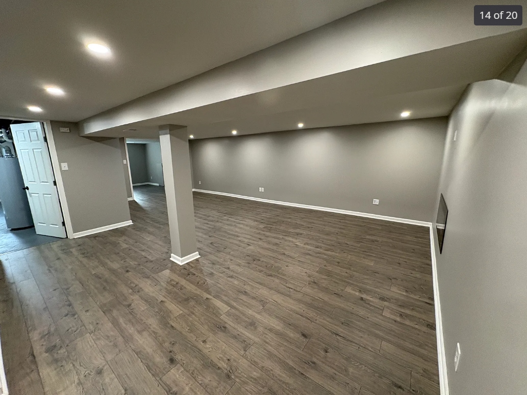 Building Photo - 3609 SW Harbor Cir