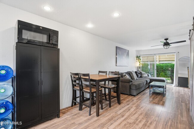 Building Photo - 4630 N 68th St