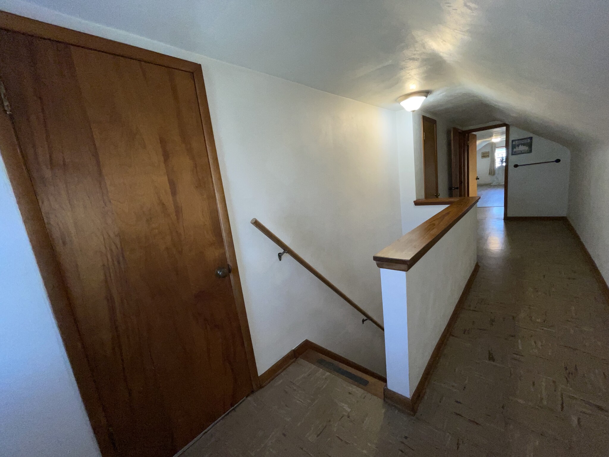 Upstairs hallway - 4401 Haffner Dr