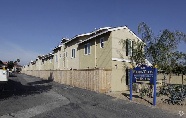 Building Photo - Mizner Town Home Apartments
