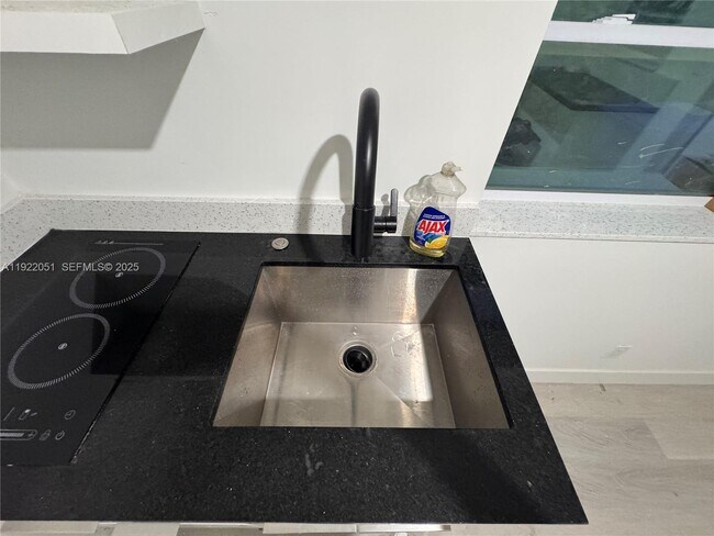 Building Photo - 2353 SW 11th Terrace