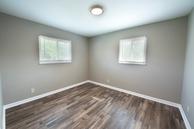 Building Photo - 5258 Kornwal Dr