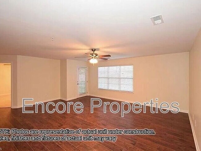 Building Photo - 2608 Pennoak Way