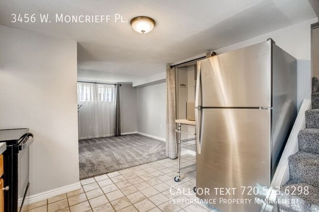 Building Photo - 3456 W Moncrieff Pl