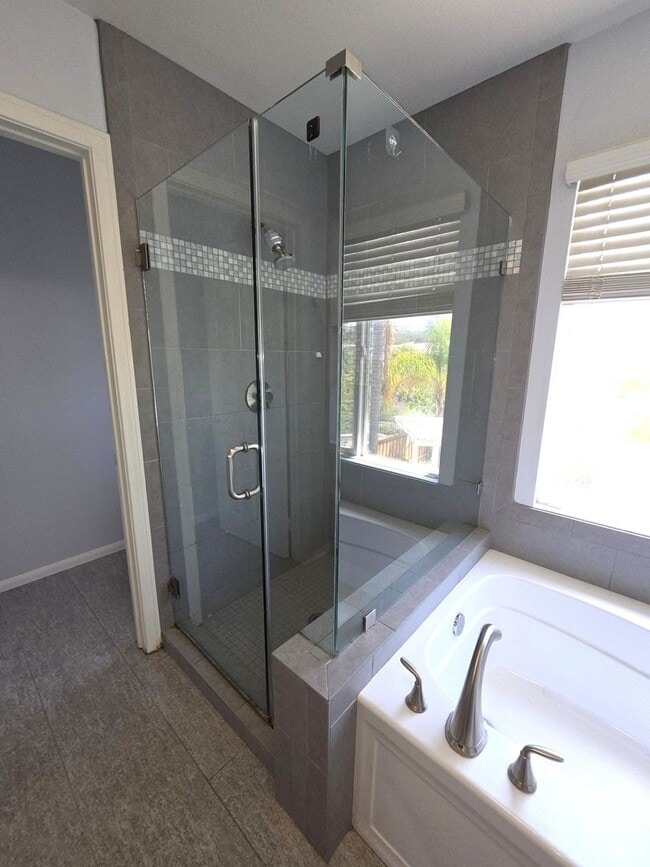 Building Photo - Gorgeous Upgraded Sabre Springs Home