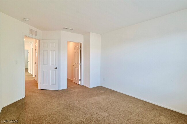 Building Photo - 6124 Castle Gardens Ave