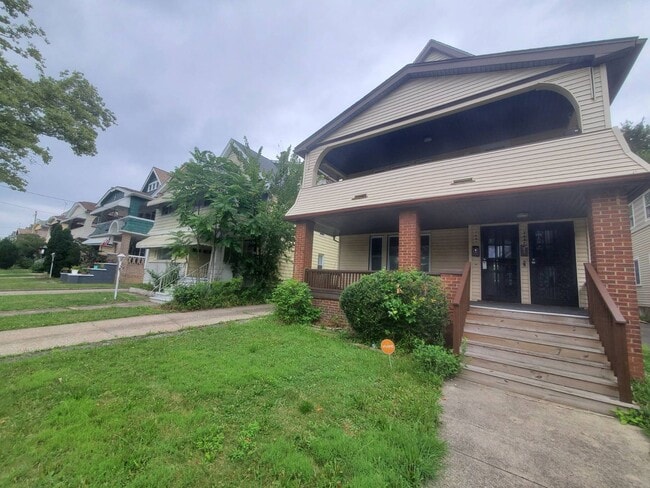 Building Photo - 3645 E 146th St