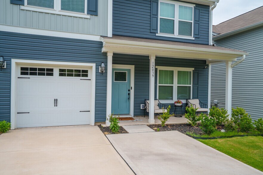Building Photo - 12039 Aubreywood Dr