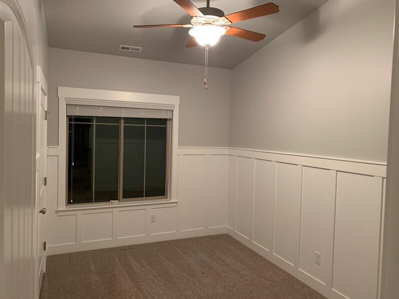 Building Photo - 5541 Sicily Ln