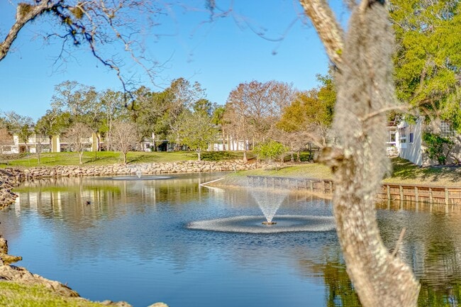 Building Photo - WATERFRONT TRAILS TOWNHOME