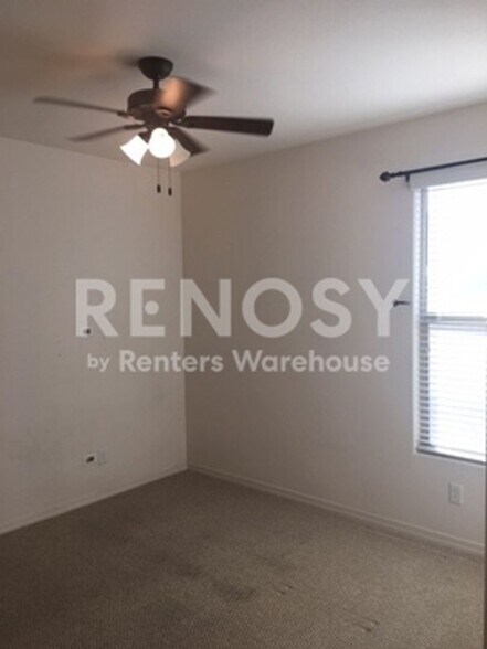 Building Photo - 2277 S 169th Dr