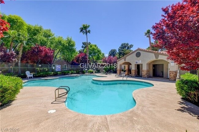 Building Photo - 2101 Blue Breeze Dr