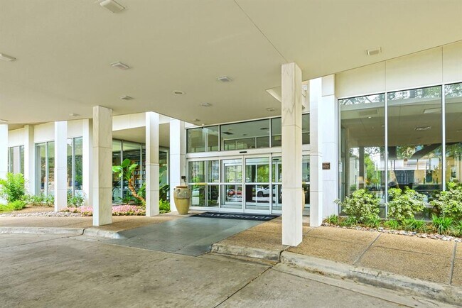 Building Photo - 1801 Lavaca St