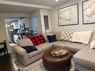 Building Photo - 245 W Fifth St