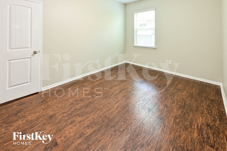 Building Photo - 149 Jaxxon Pointe Dr