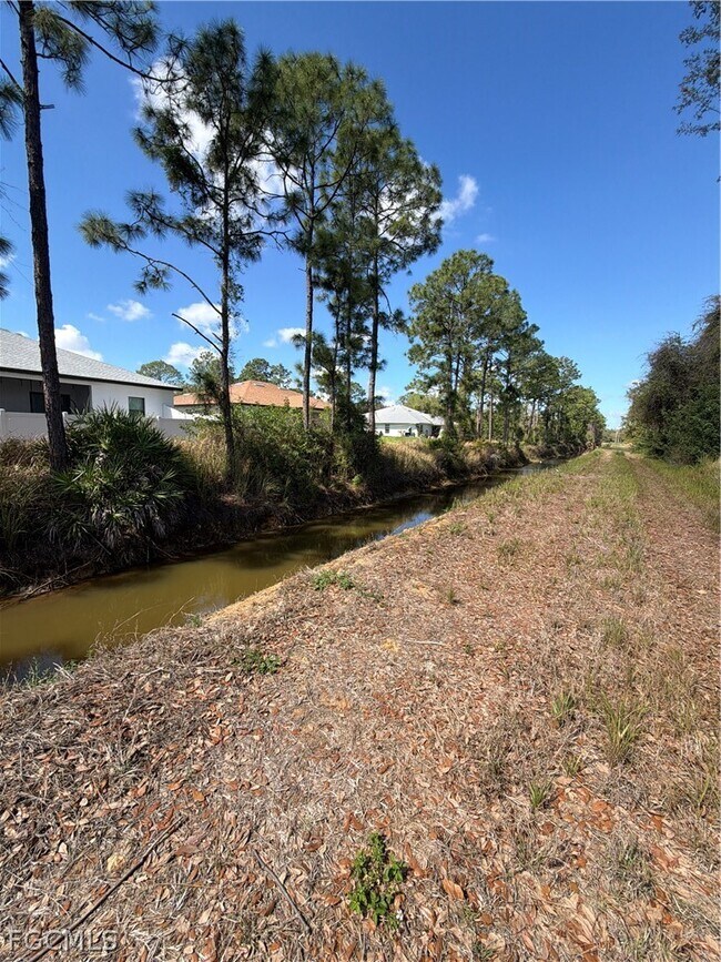 Building Photo - 4719 28th St SW